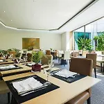 إتش.إف إبانيما بارك 5*