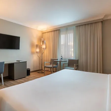 Hf Ipanema Park 5* פורטו
