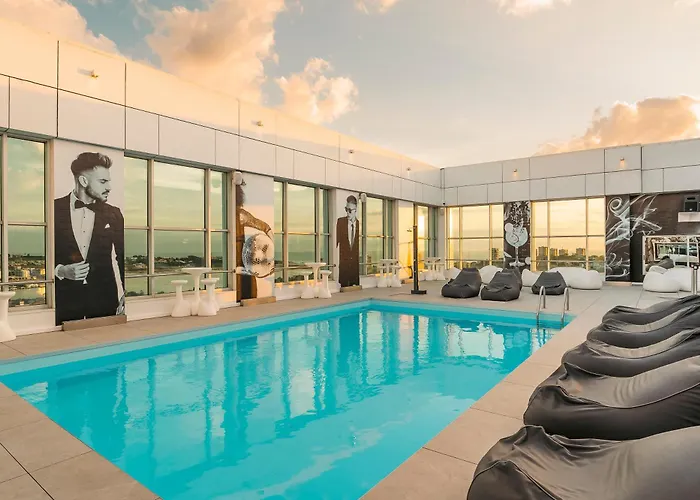 Отель Hf Ipanema Park Порту